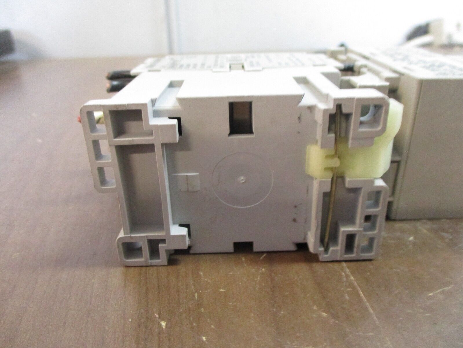 Allen-Bradley Starter 100-C23*10/193-EA2GB 120V Coil Trip: 12-32A 600V Used