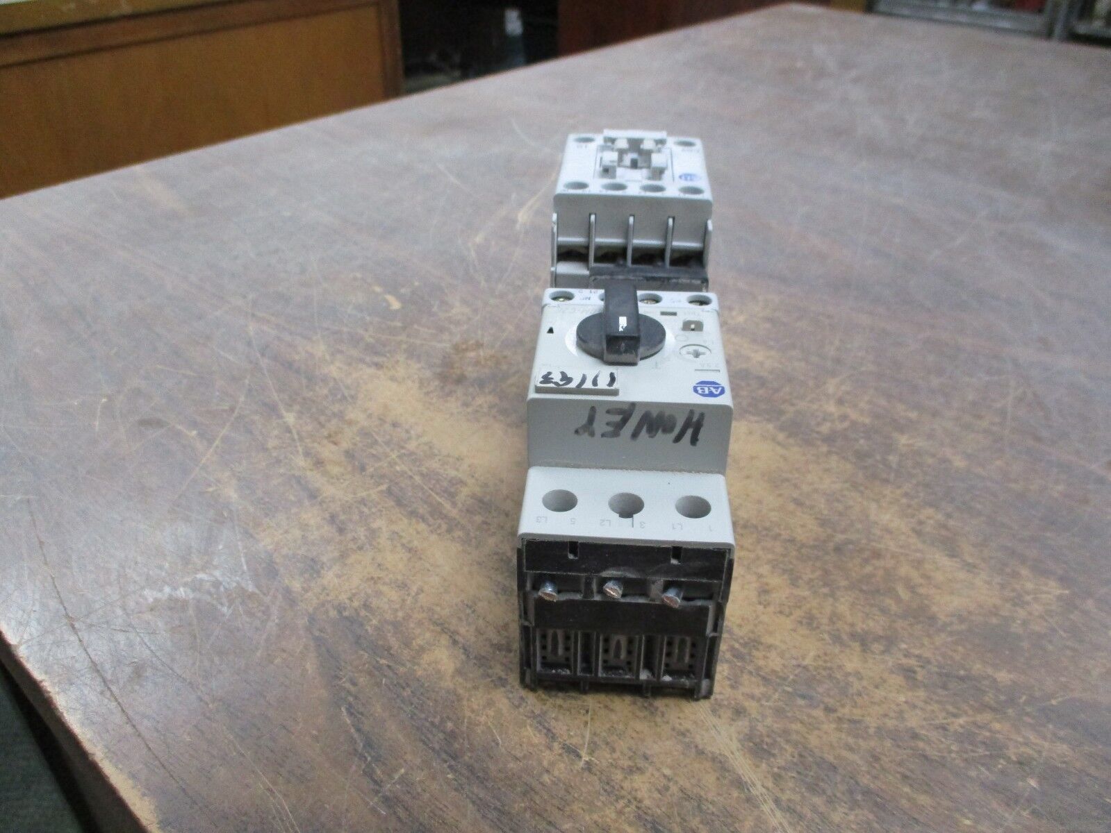 Allen-Bradley Starter 190E-AND2-CB25C-R10-V Ser. B 120V Coil 25A 600V Used