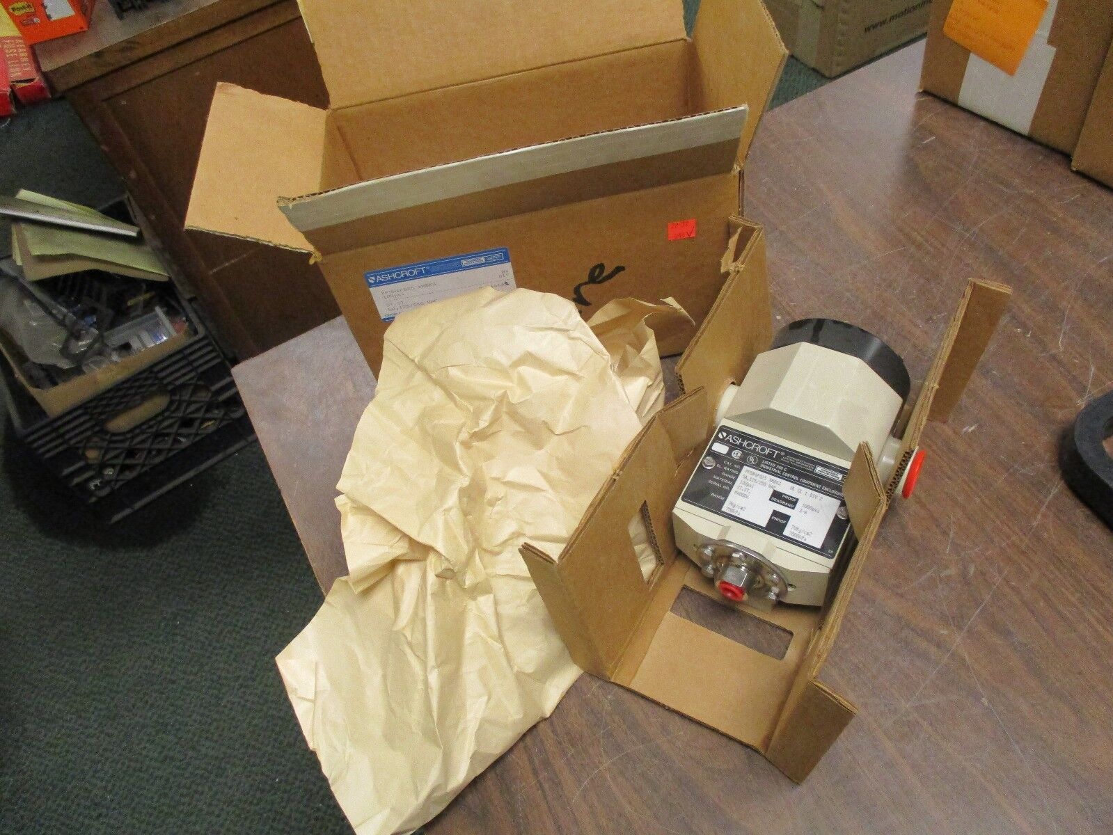 Ashcroft Pressure Switch PPSN4PS25 XMDK3 5A 125/250V Range:100-1000PSI New Surpl
