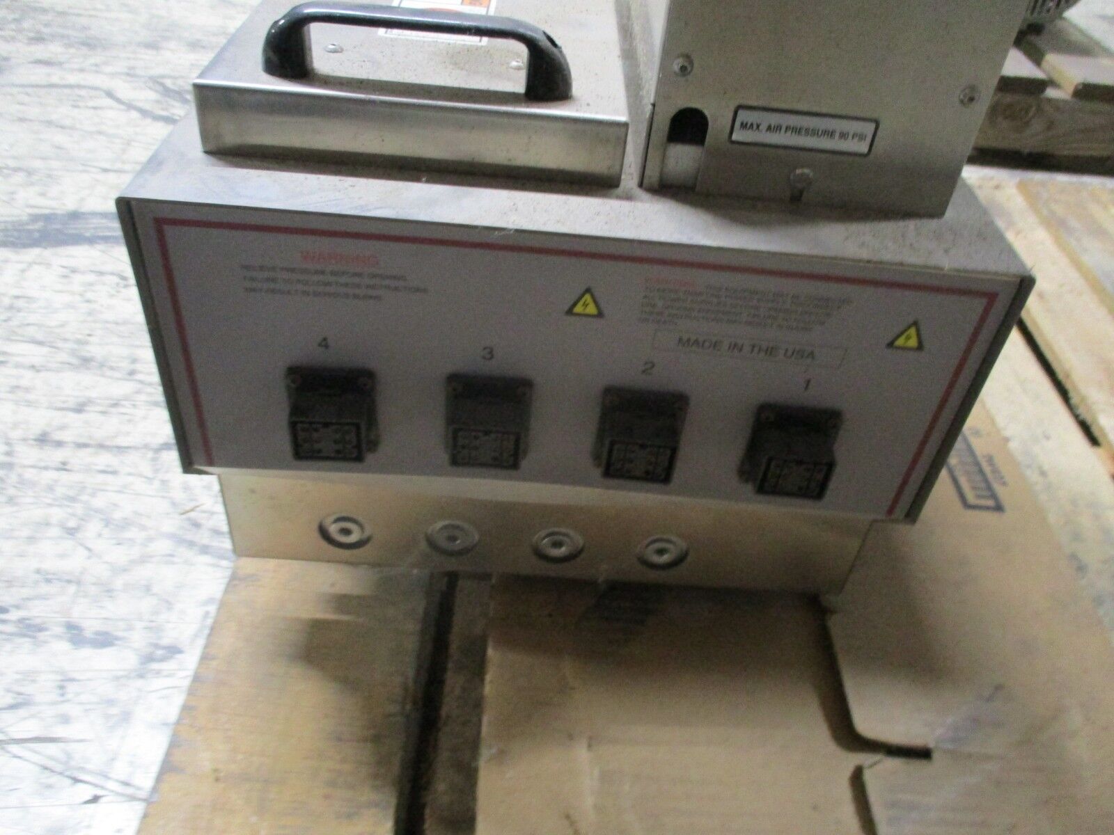 Universal Systems SE Probilt Elite Hot Melt Adhesive Applicator 200-230V 50/60Hz