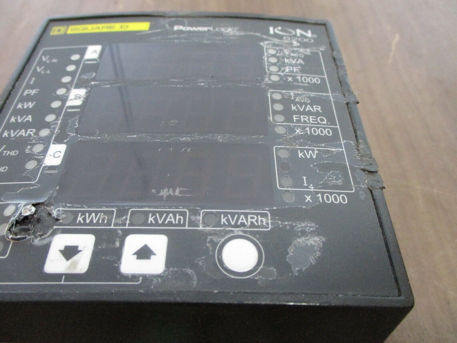 Square D PowerLogic ION 6200 Power Meter S620BA0A00 *Scratched / Ruffed Up* Used