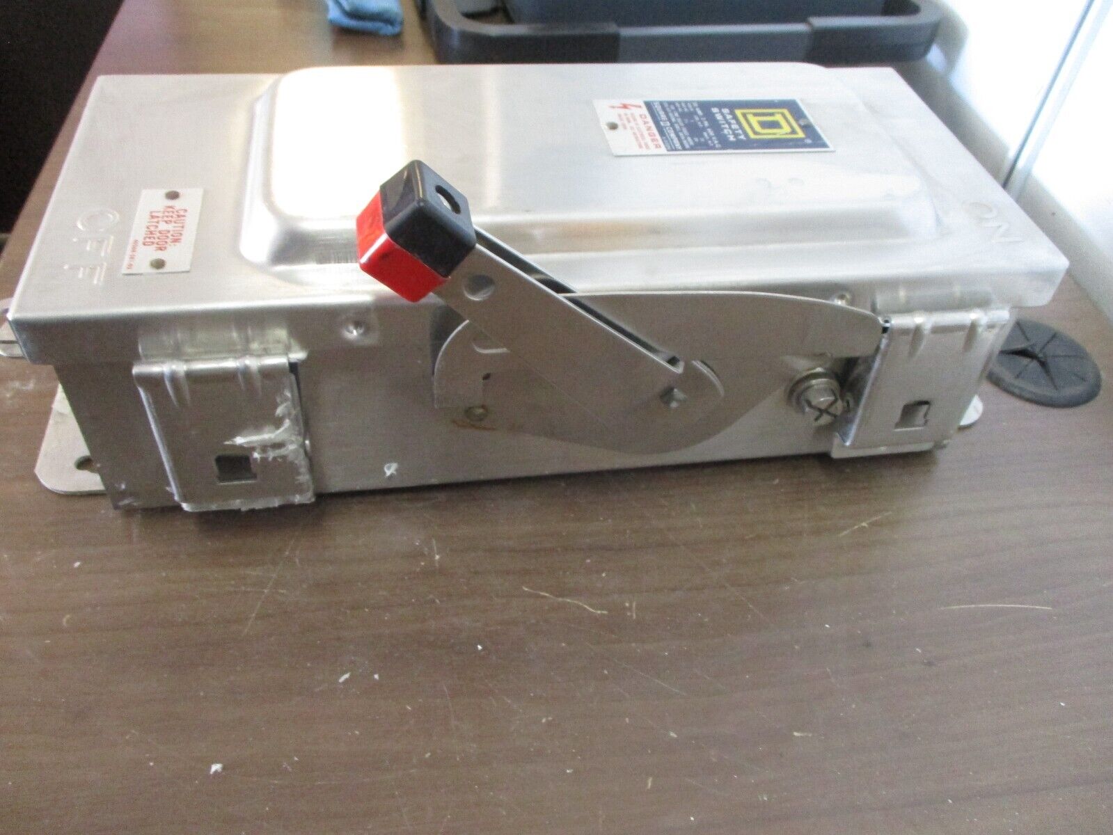 Square D Stainless Steel 4X Fusible Safety Switch / Disconnect H321DS 30A 250V