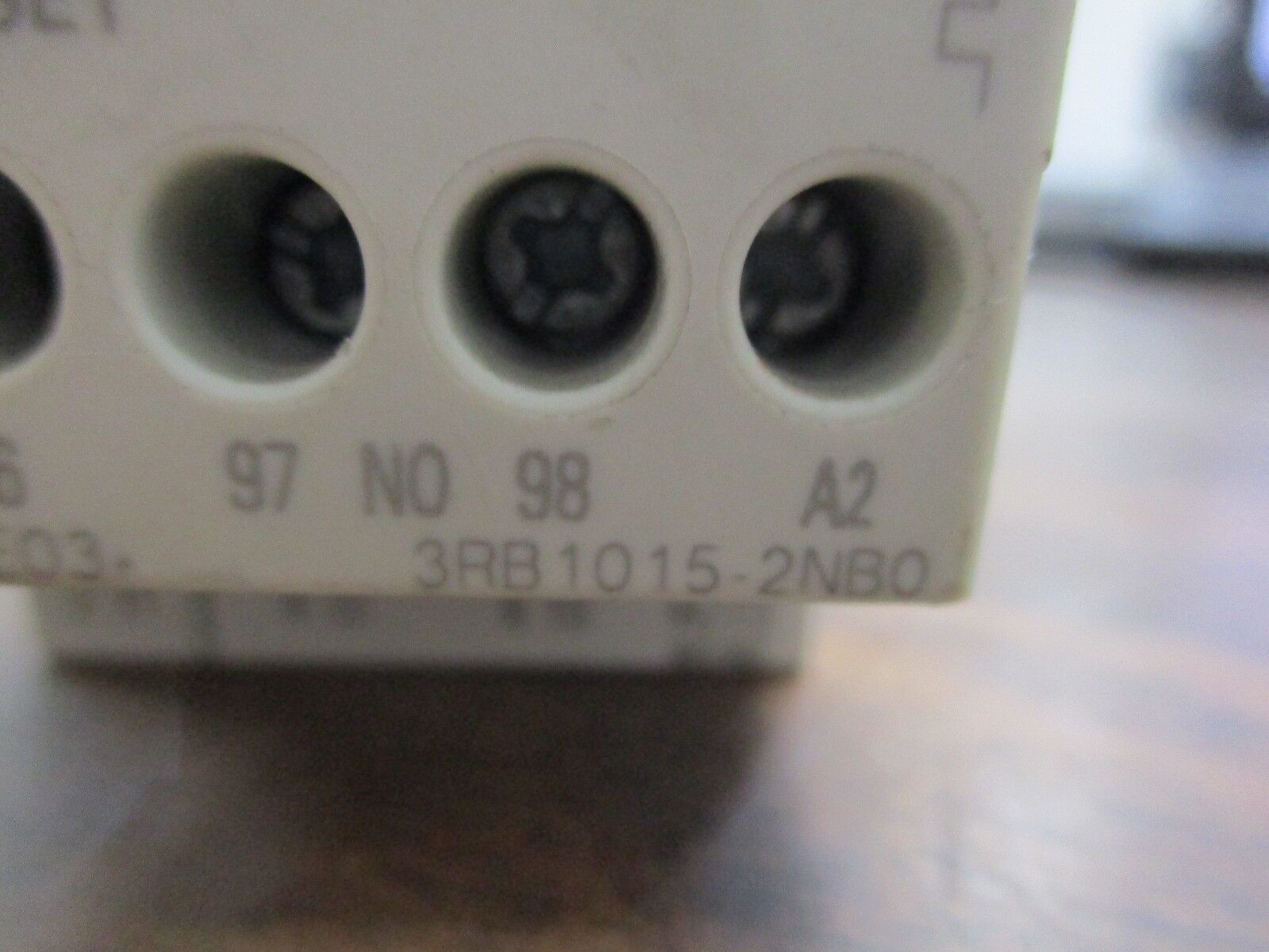 Siemens Solid State Overload 3RB1015-2NB0 Trip: 0.4-1.5A 600V Used