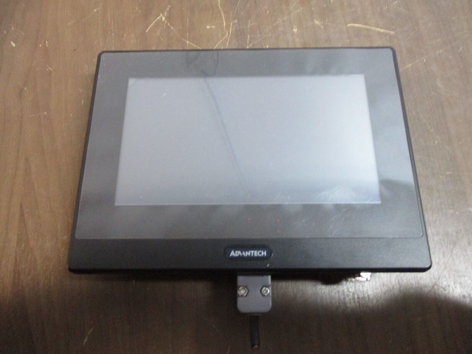 Advantech Operator Panel WOP-2070K-S1AE 24VDC 0.6A *(2) Mounts* Used