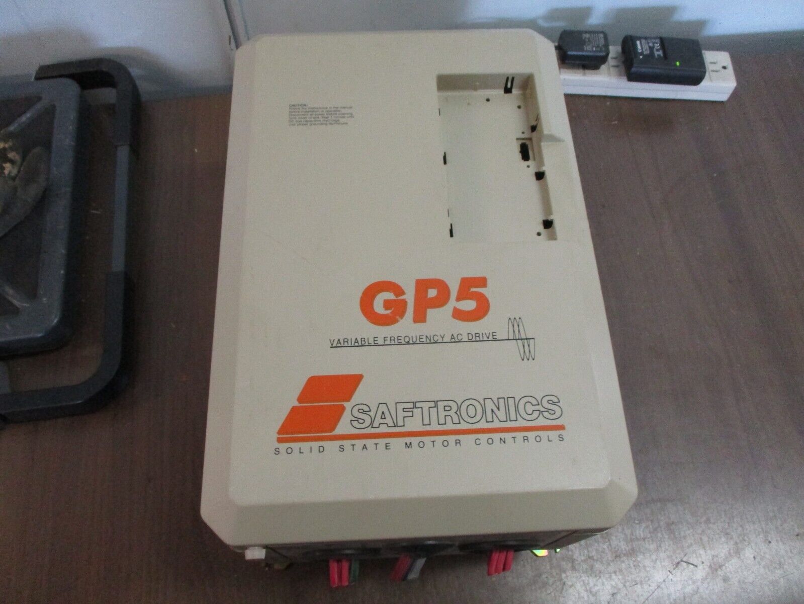 Saftronics GP5 AC Drive GP54011 P5U4011 20HP 3Ph *No Keypad* Used