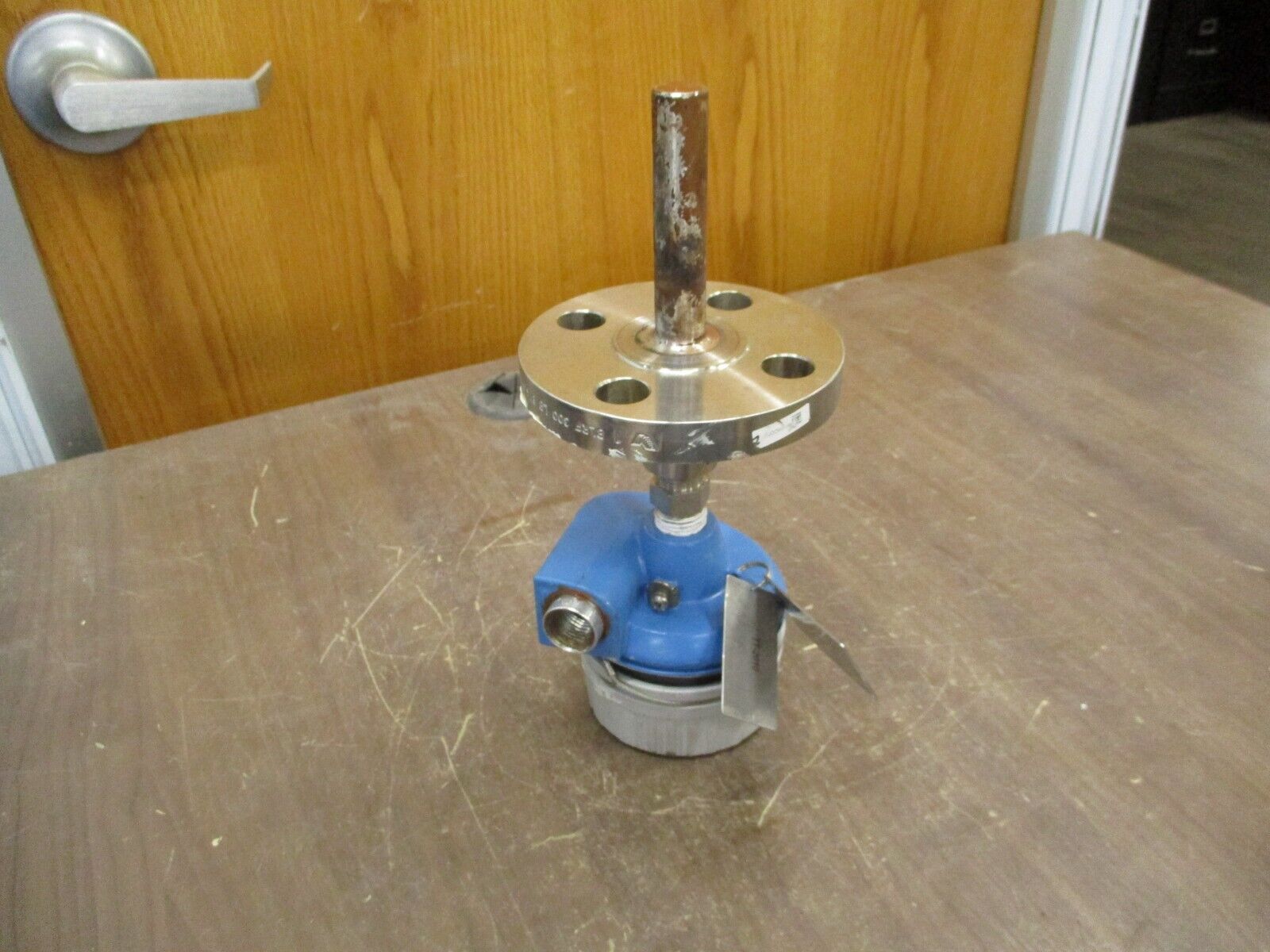 Endress + Hauser Temperature Sensor T14-D3A28A2B5BKC1 Range: 0-300° F Used