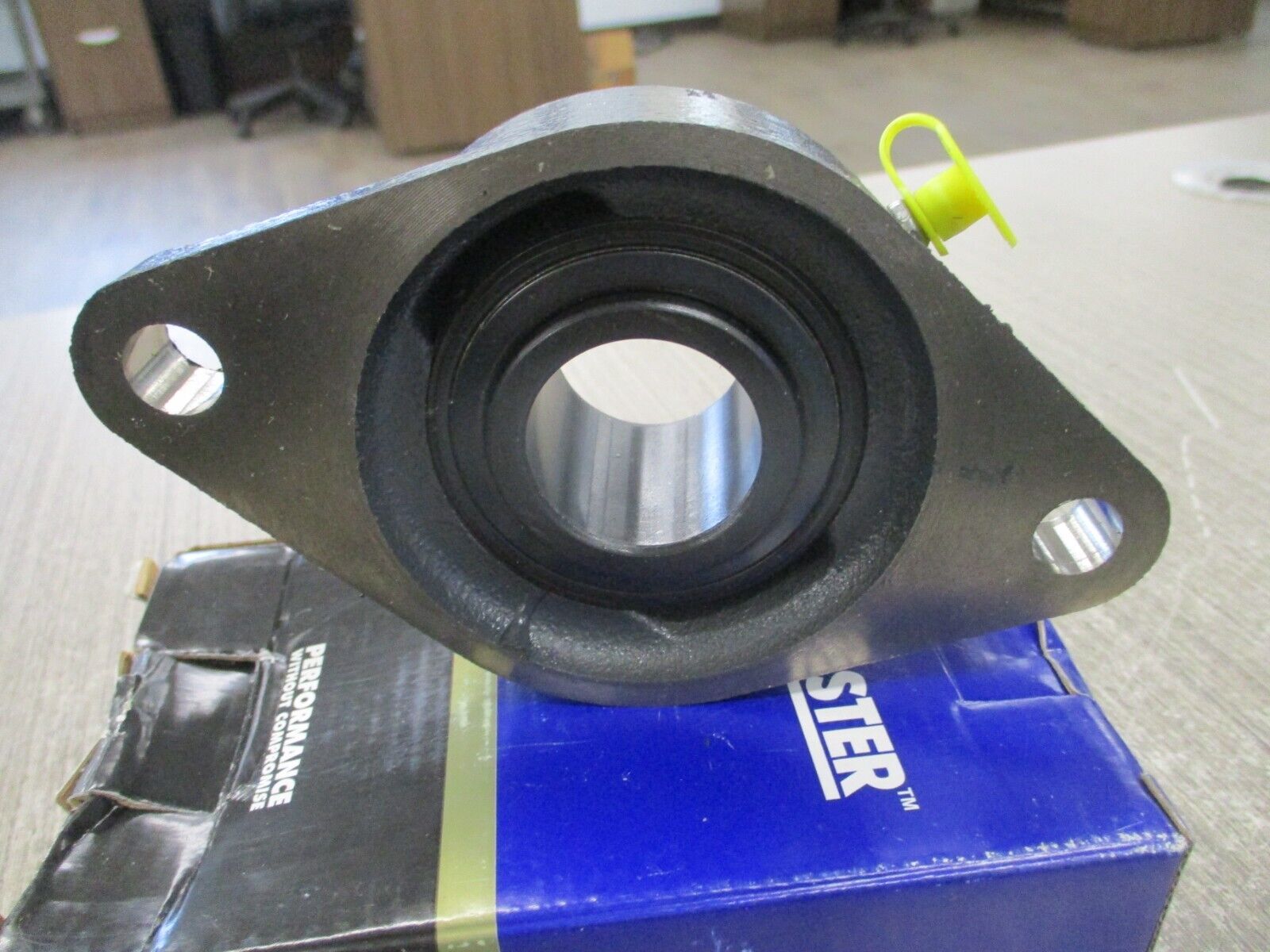 Seal Master Gold Line Flange Bearing SFT-19 1 3/16" New Surplus