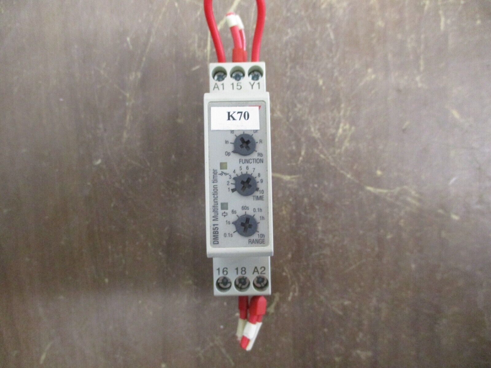 Carlo Gavazzi DMB51 Multifunction Timer DMB51CM24 24-120VAC 24VDC Used