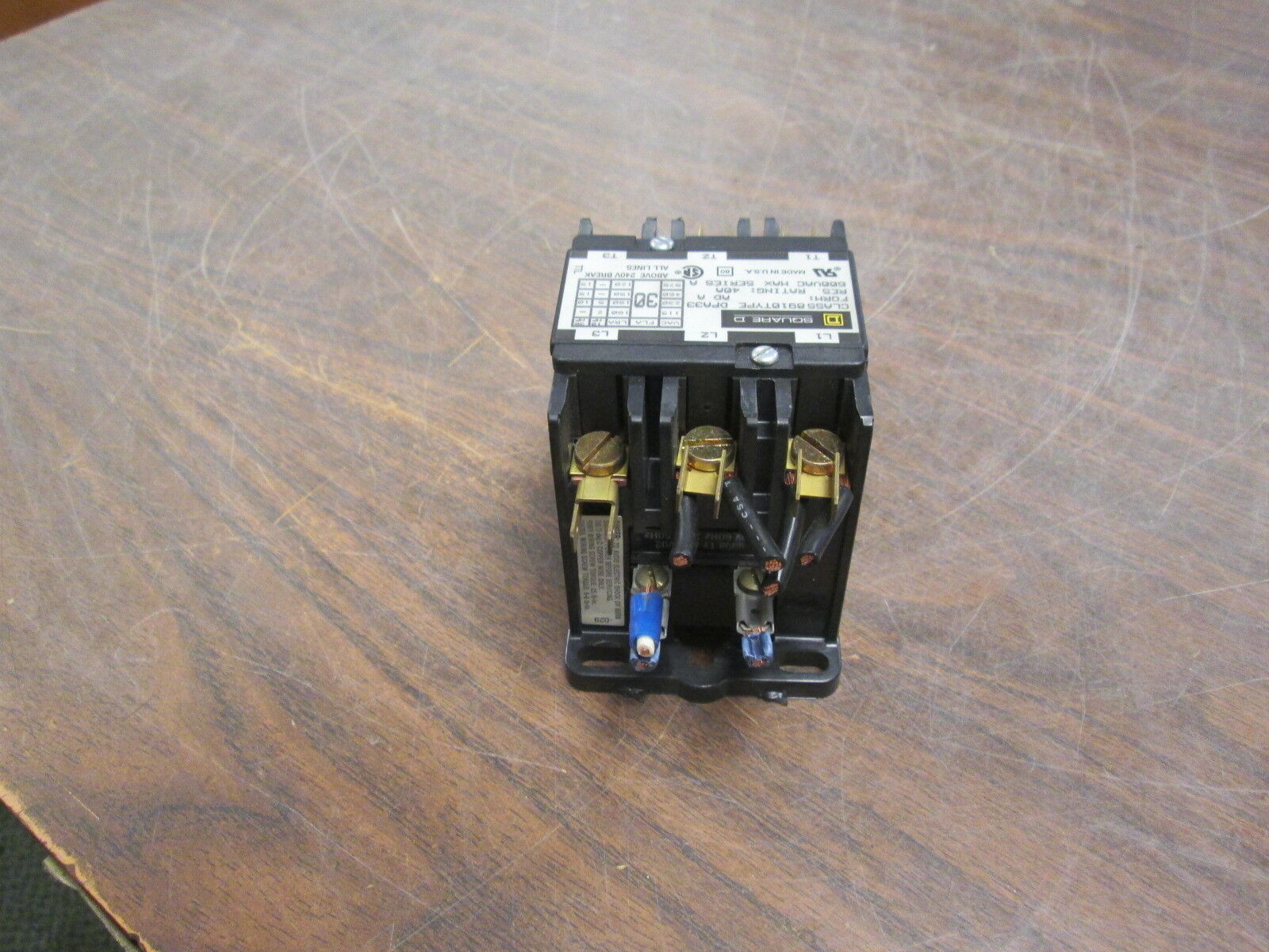 Square D Contactor 8910 DPA 33 120V Coil 30A Used