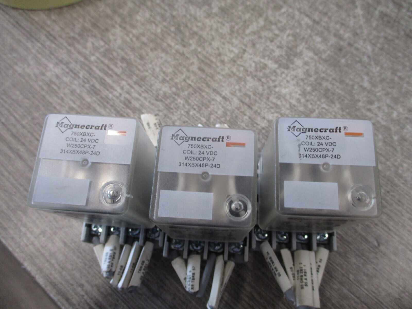 Magnecraft Relay w/Base 750XBXC 24VDC Coil Lot of 3 Used
