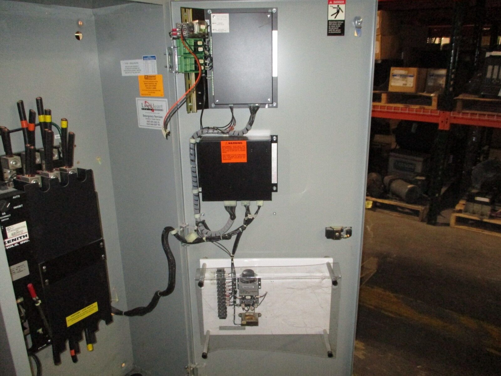 Zenith Automatic Transfer Switch ZTSL40EC-7 400A 277/480V 3Ph 60Hz Used