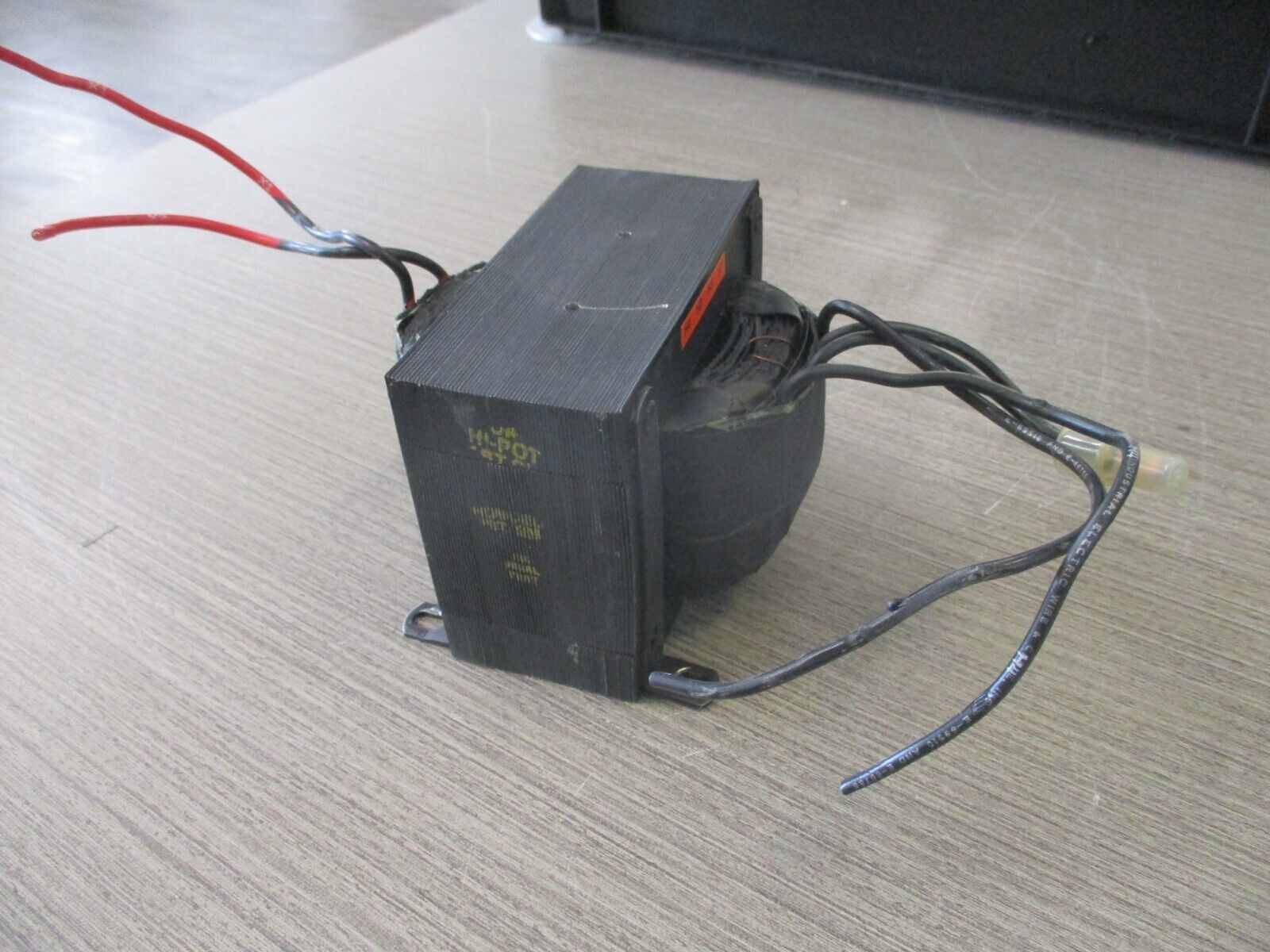 CUtler-Hammer Type MTC Transformer C31015 0.300KVA 50/60HZ Used.