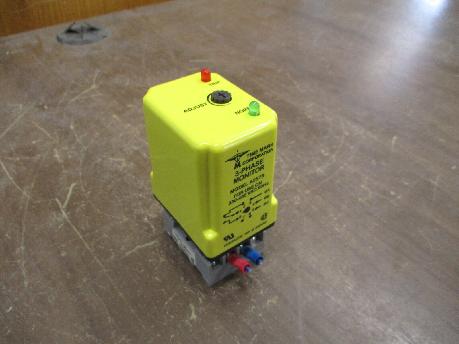 Time Mark 3-Phase Monitor A257B 380-480VAC 60Hz w/ Base Used