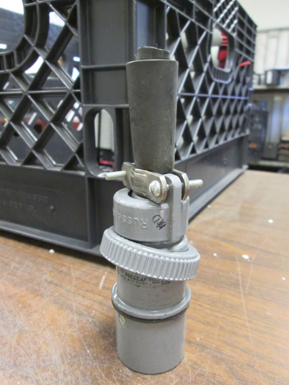 Russellstoll Plug 3720/F25284 20A @ 250V 15A @ 600V Used