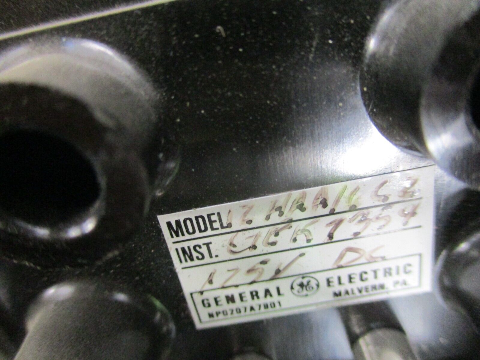 GE Auxiliary Relay 12HAA16C2 125VDC Used