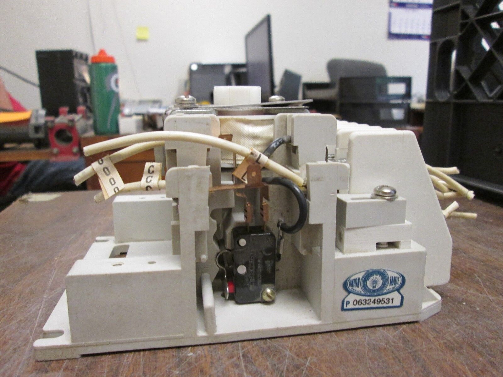 ASCO Lighting Contactor 917 62091 480V Coil Used