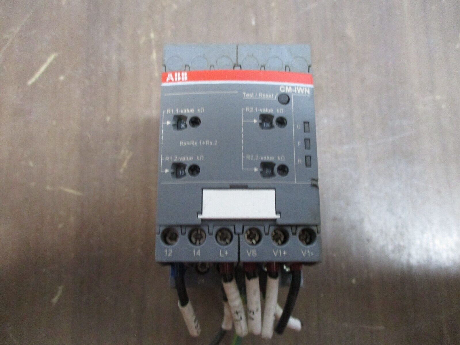 ABB CM-IWN.1S Multifunction Insulation Monitoring Relay 1SVR750660R0200 Used