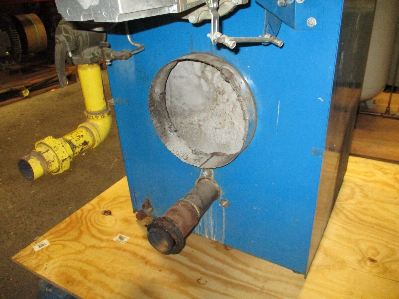 P-K Thermific Boiler N-1900-2 1,900,000 BTU Natural Gas 120V 1Ph 60Hz 12A Used