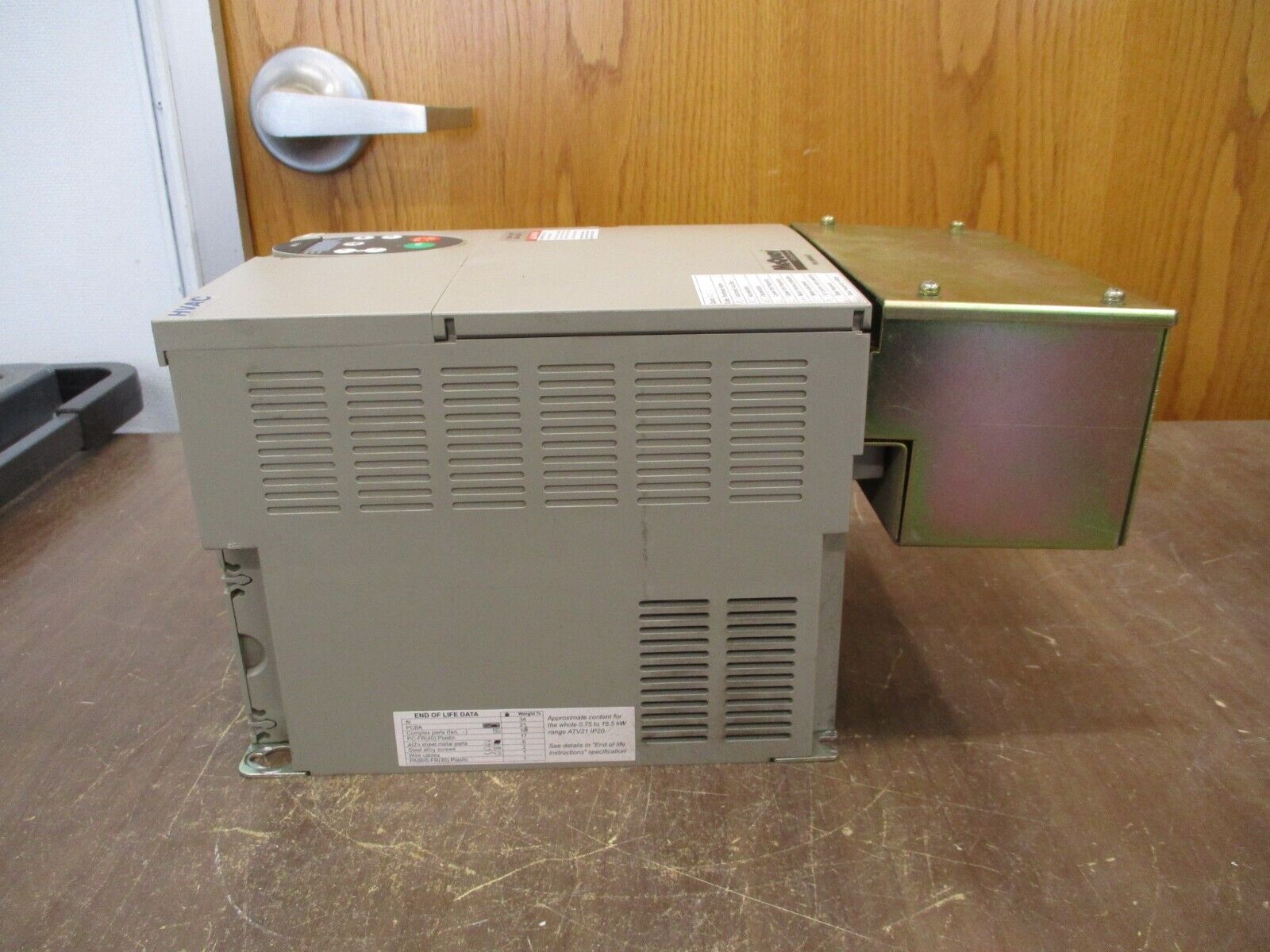 McQuay / Telemecanique AC Drive ATV21HU75N4 10HP 3Ph Used