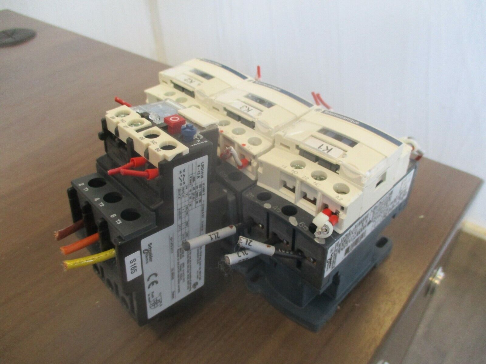 Schneider Starter LC1 D12/LRD1516 120V Coil Trip: 9-13A Used