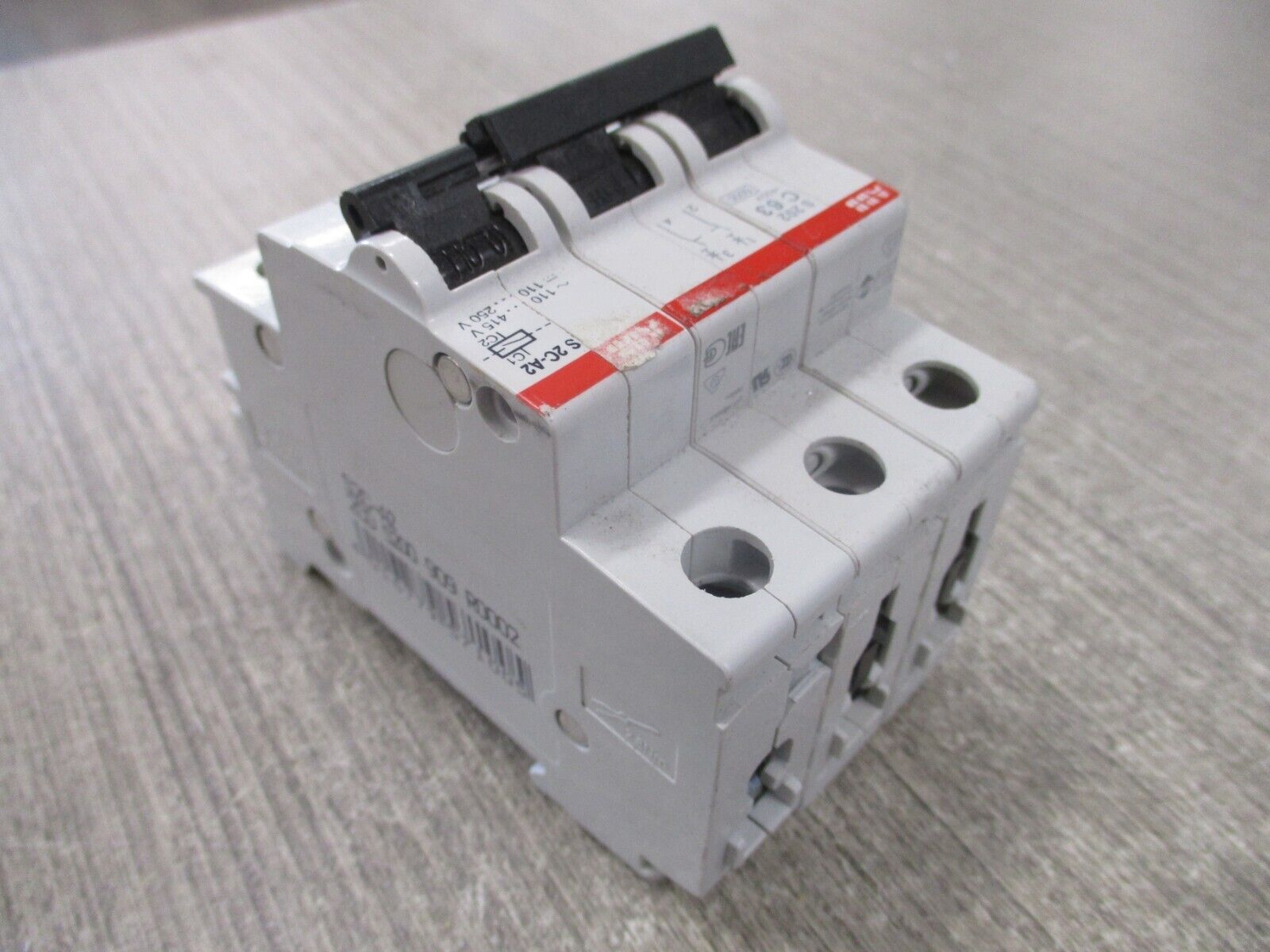 ABB Circuit Breaker S 202 C 63 63A 400V 3P Used