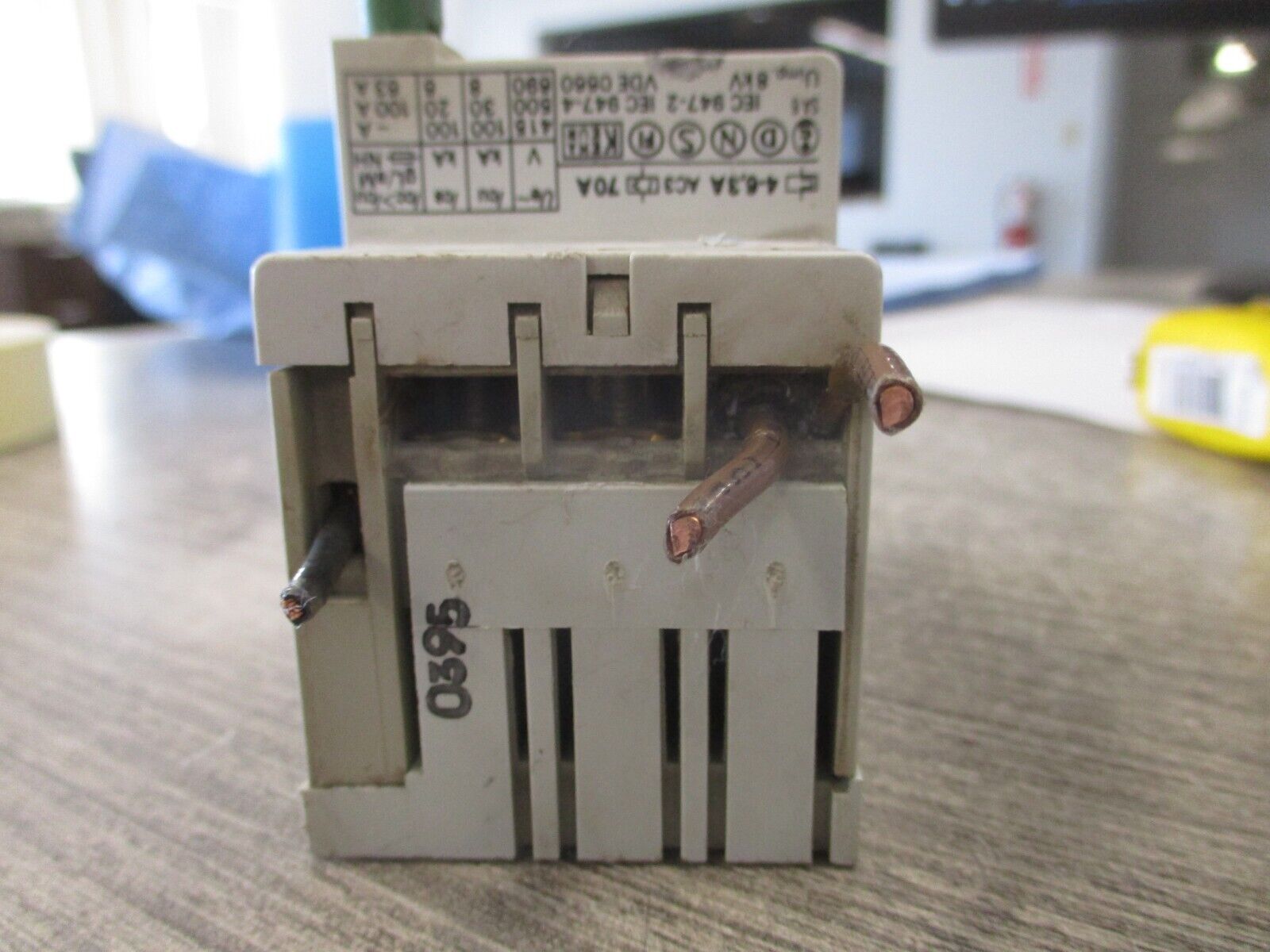 Allen-Bradley Manual Starter 140-MN-0630 Ser. C Trip: 4.0-6.3A Used