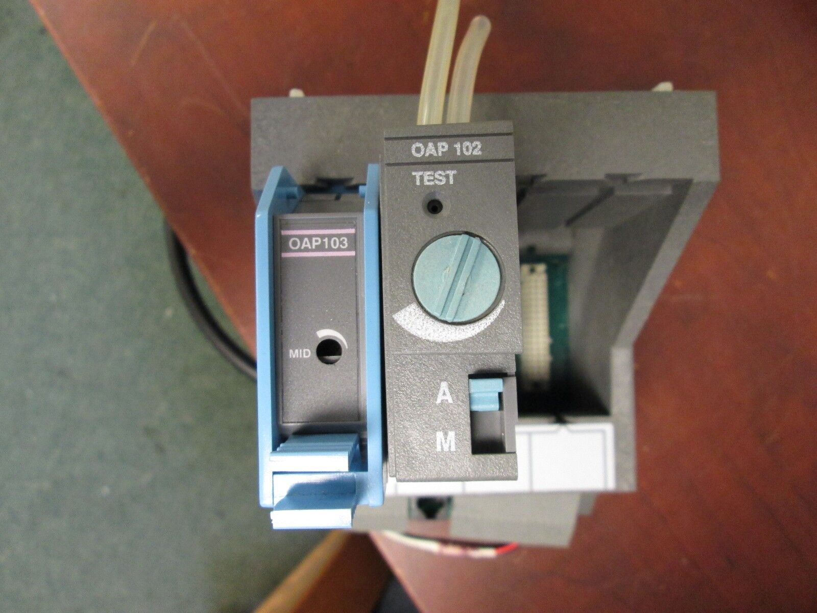 Metasys/Johnson Controls Function Module AS-FMK102-0 (1) OAP102 (1) OAP103 Used