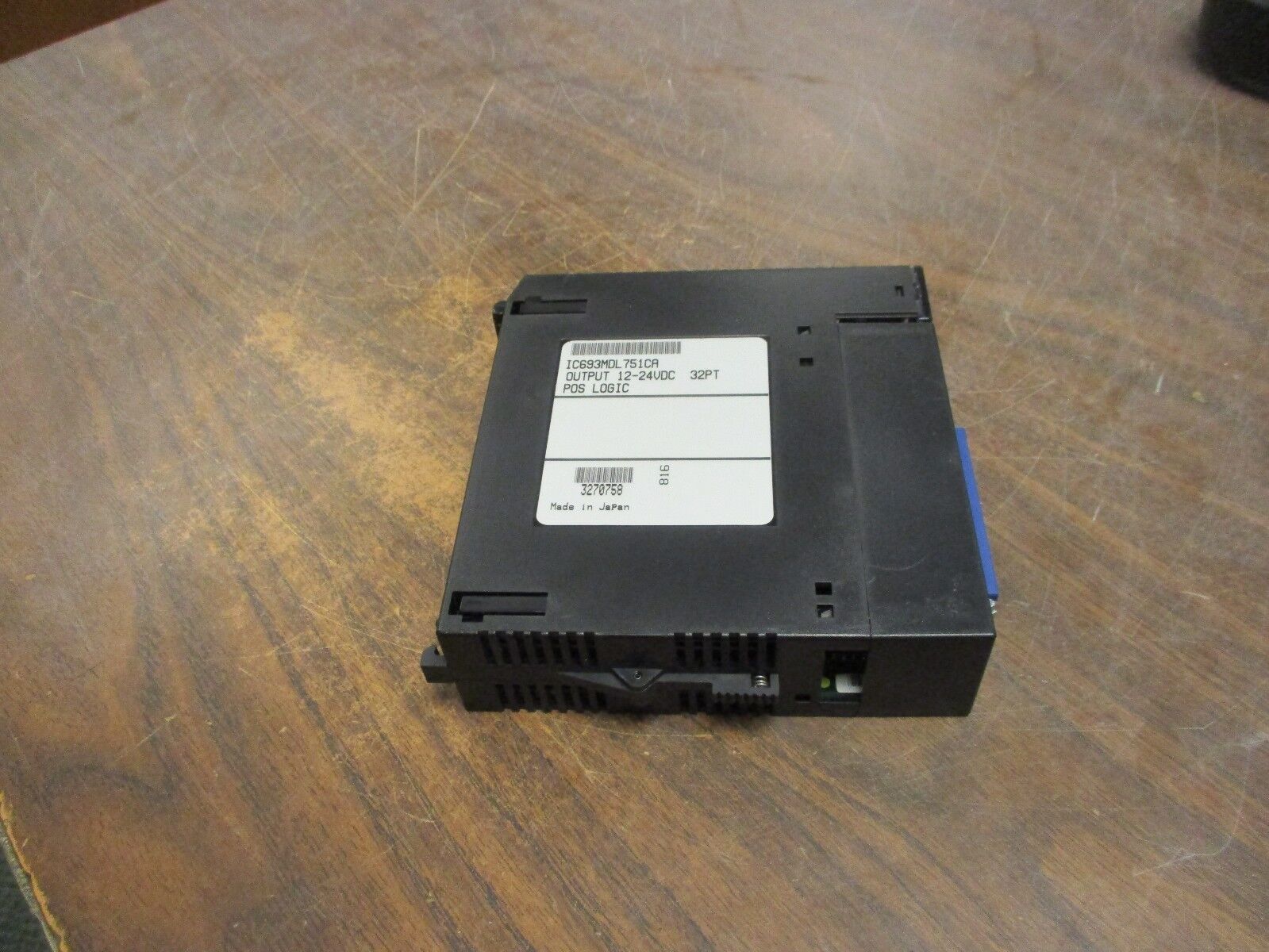 GE Fanuc Output Module IC693MDL751CA 12-24VDC 32PT POS Logic Used