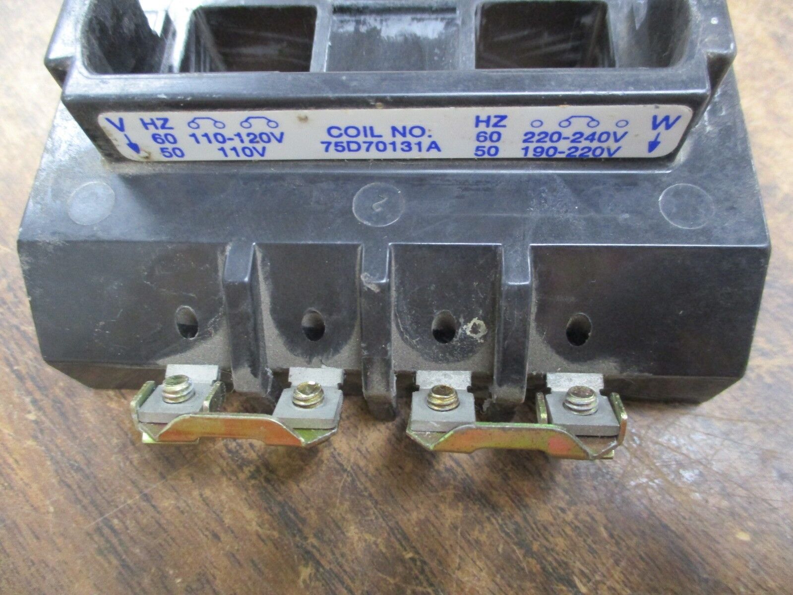 Furnas Dual Voltage Coil 75D70131A 110-120V/220-240V@60Hz 110V/190-220V@50Hz