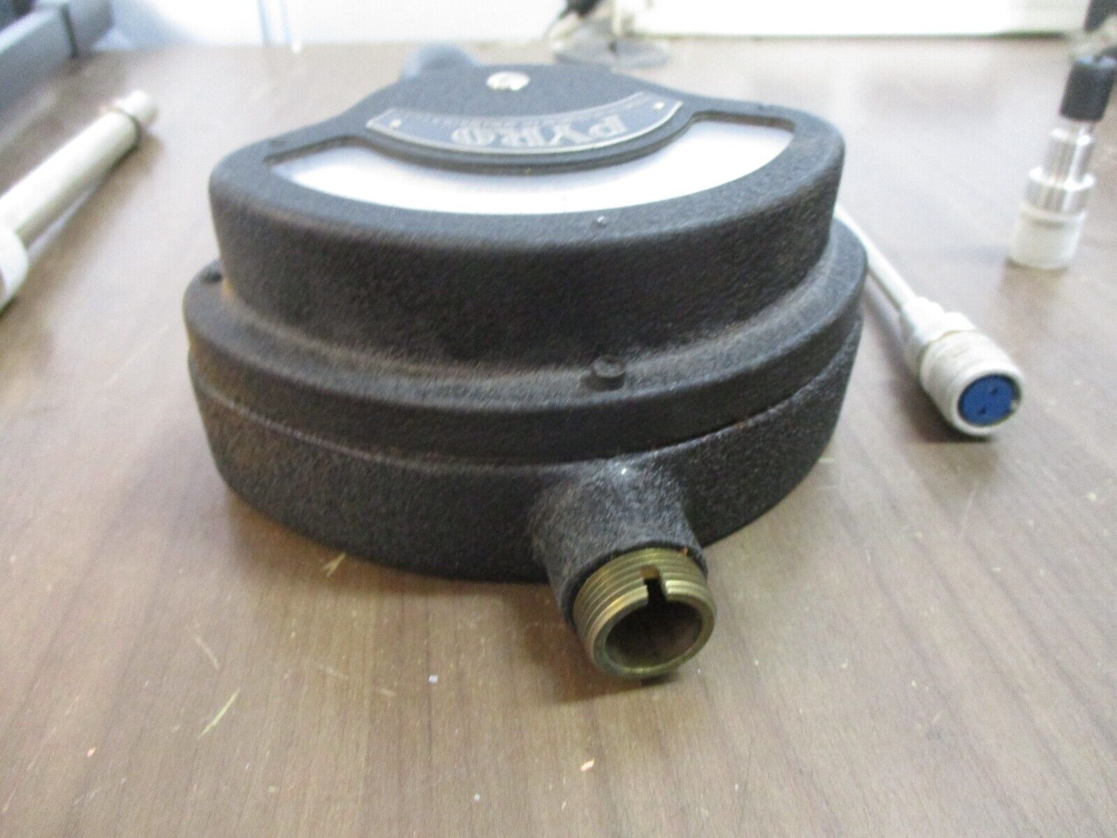 Pyro Surface Pyrometer 169-34 Range: 0-1200°F Used