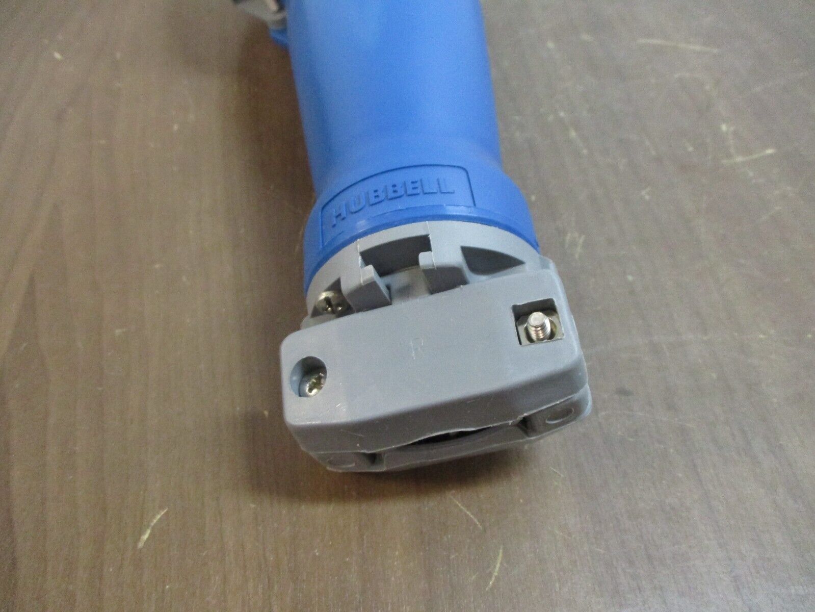 Hubbell Watertight Connector HBL460C9W 60A 250V 3P 4W New Surplus