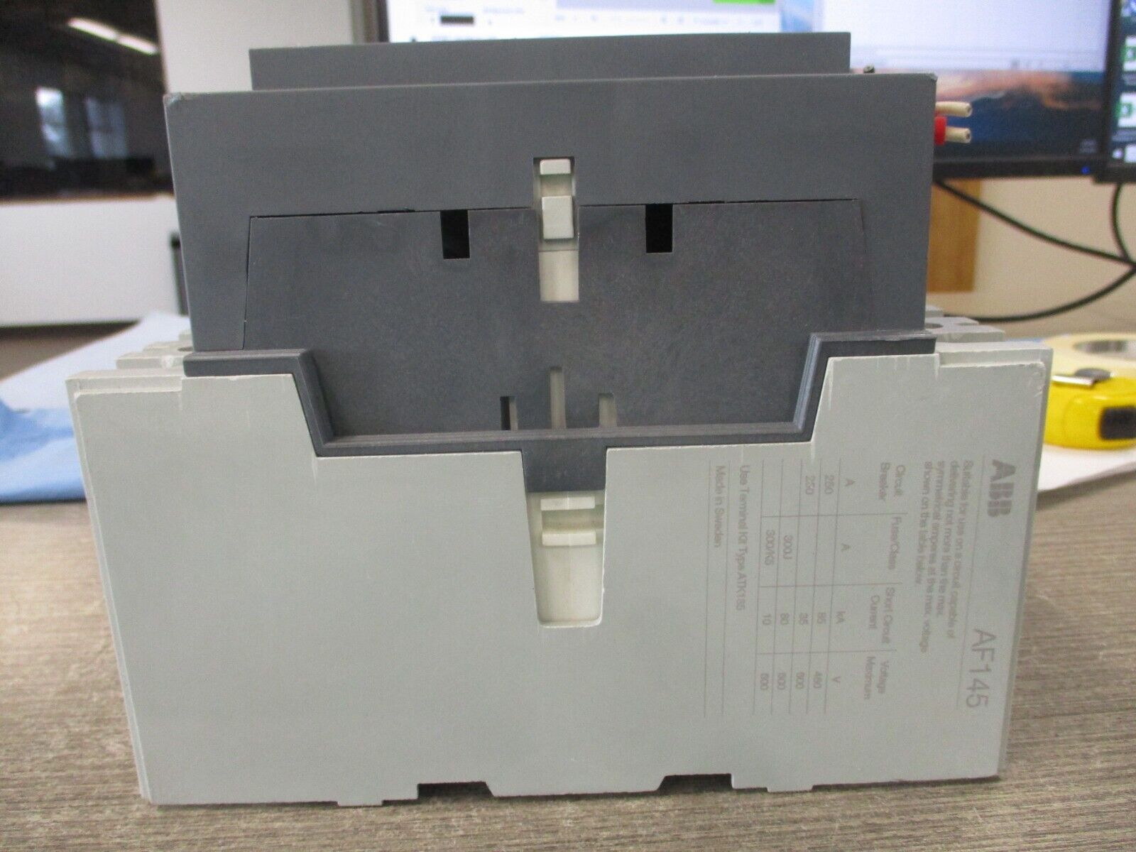 ABB Contactor AF145-30 20-60VDC Coil 230A 600V Used