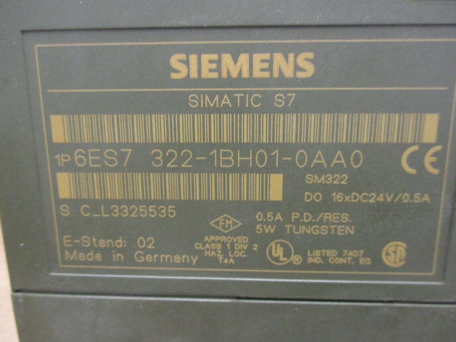 Siemens Simatic S7 Digital Ouput Module 6ES7 322-1BH01-0AA0, 24VDC, 0.5A, Used