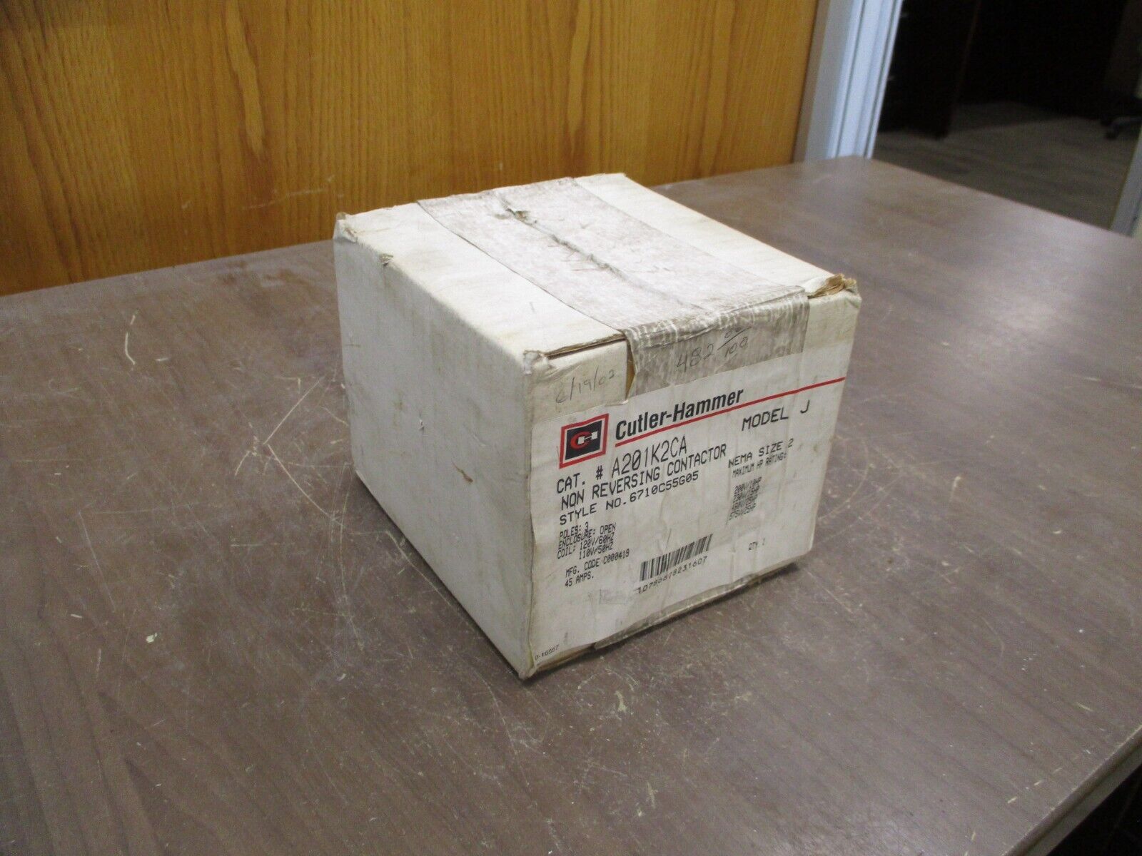 Cutler-Hammer Size 2 Contactor A201K2CA 120V Coil 3P New Surplus
