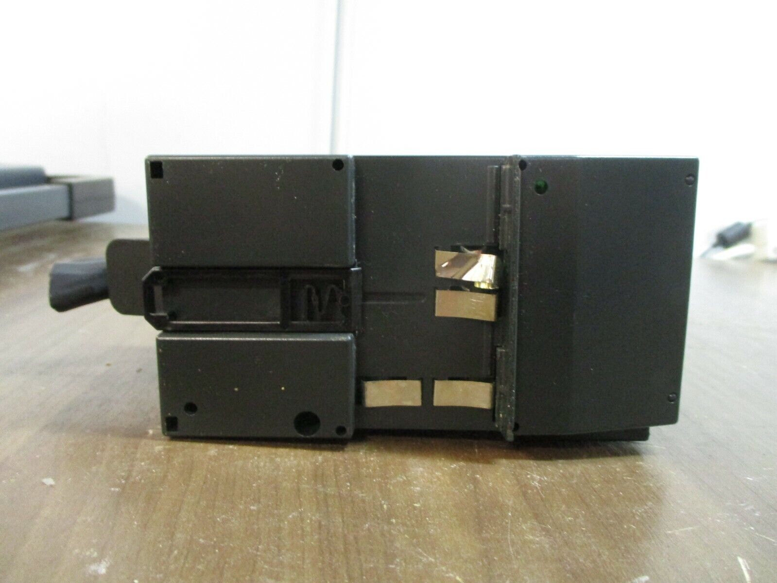 GE VersaMax Isolated Input Module IC200MDL632J 16PT 125VDC Used