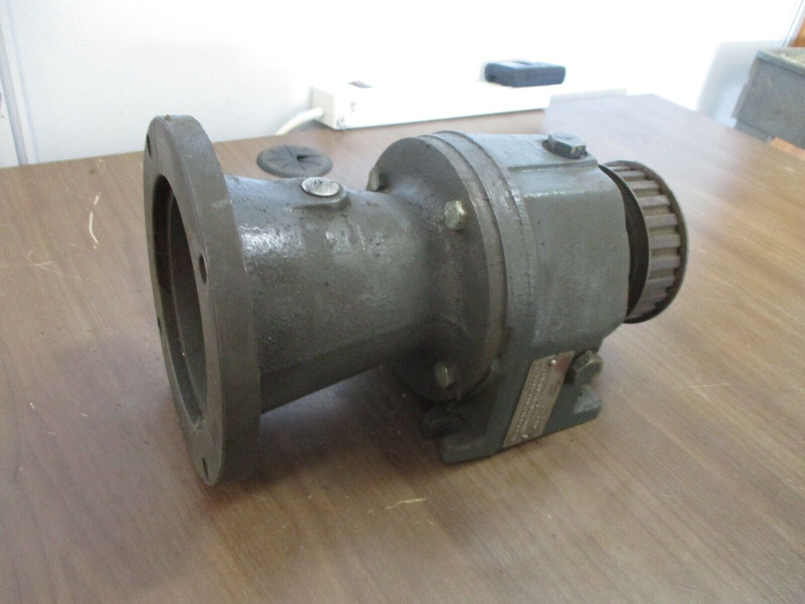 US Motor Series 2000 Reducer CBN2002SB3U143T CNN Ratio 6.3:1 420 In-Lbs Out Used