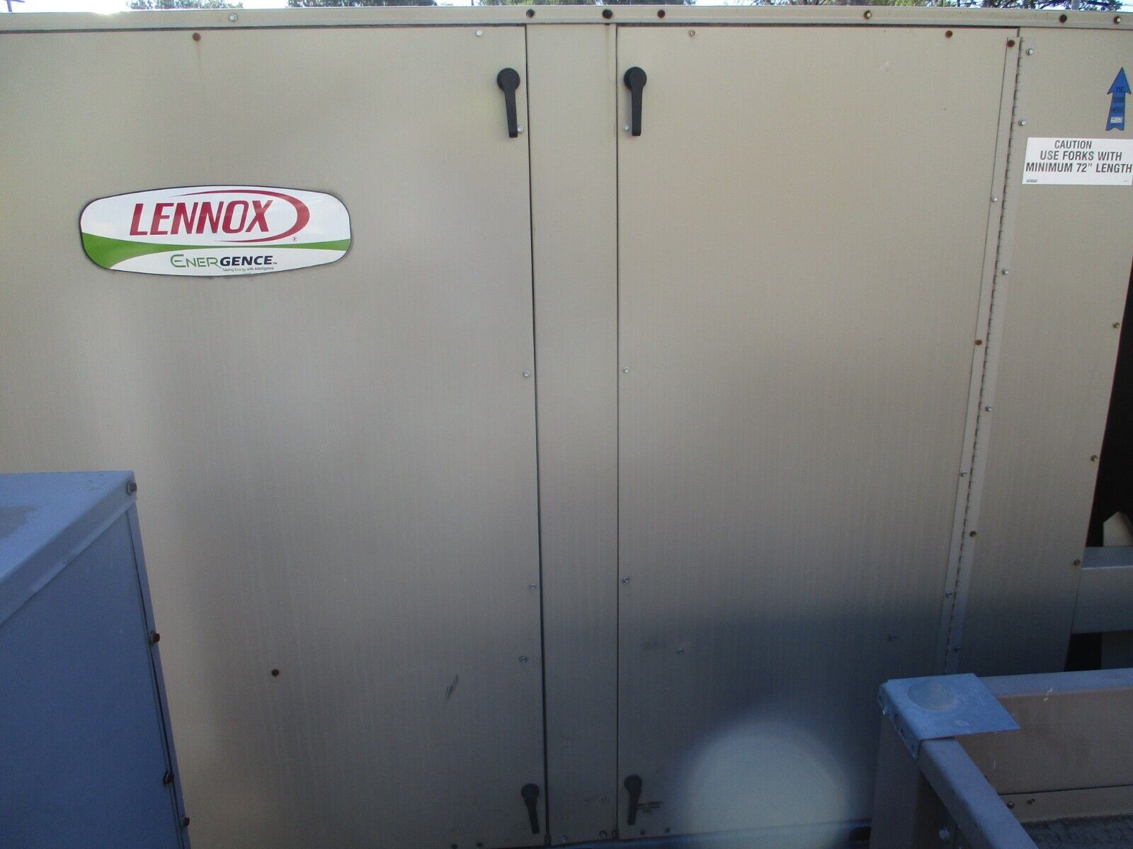 Lennox LCH Rooftop Unit LCH360H4BP1G 30 Ton Electric Heat 68.9KW Heat 480V 3Ph