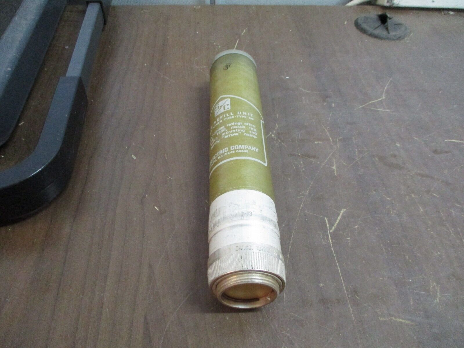 S&C SM-5 Fuse Refill Unit 132200-R4 125E 14.4kV Used