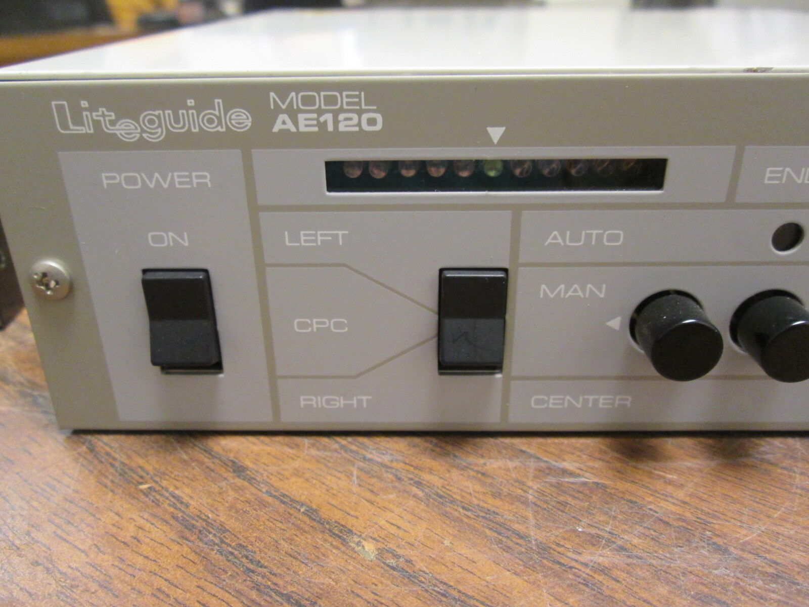 Nireco Liteguide Amplifier w/ Sensor AE120/UH01 100-240VAC 50/60Hz Used