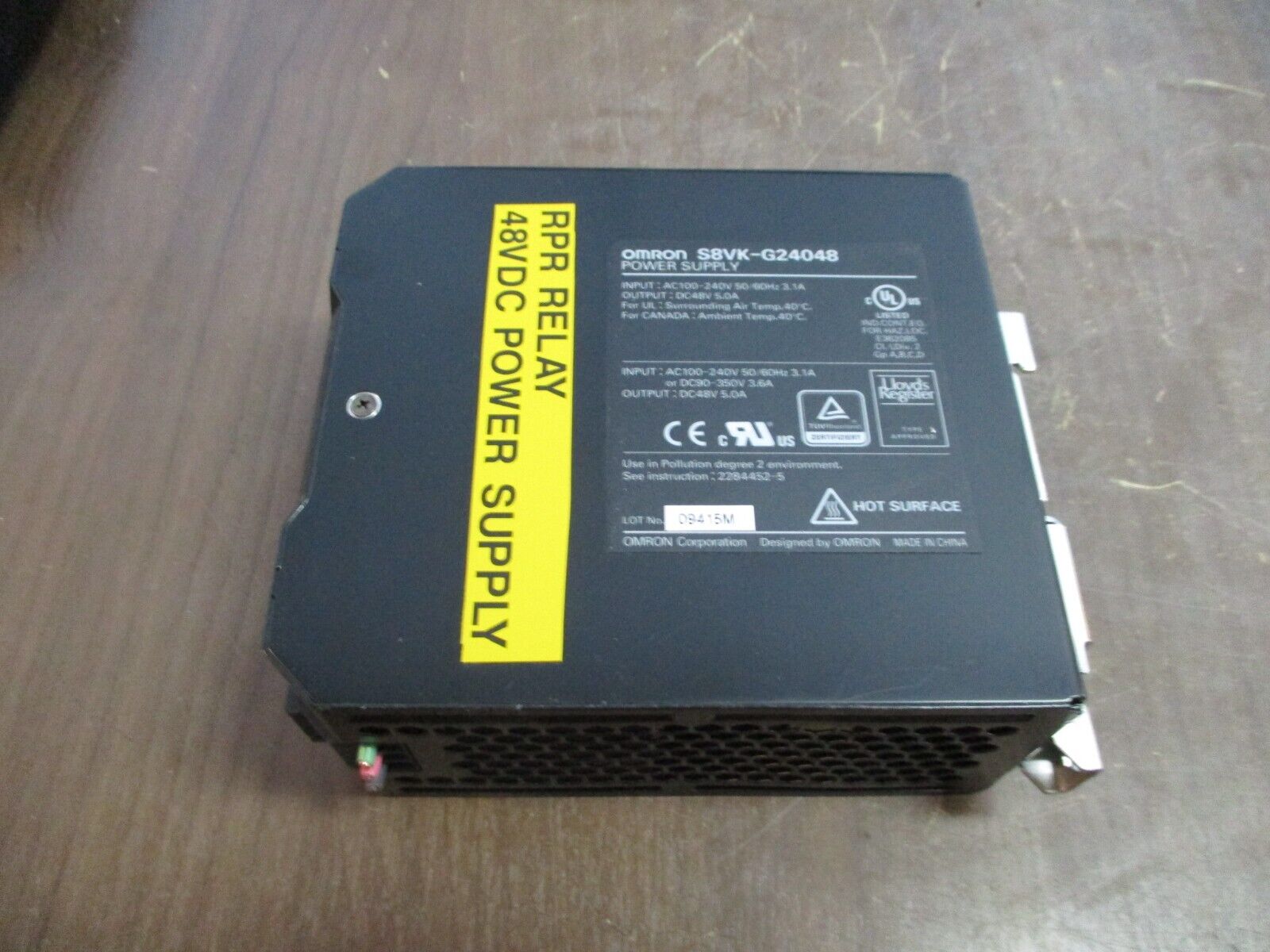 Omron Power Supply S8VK-G24048 Input: 100-240VAC 50/60Hz 3.1A Used