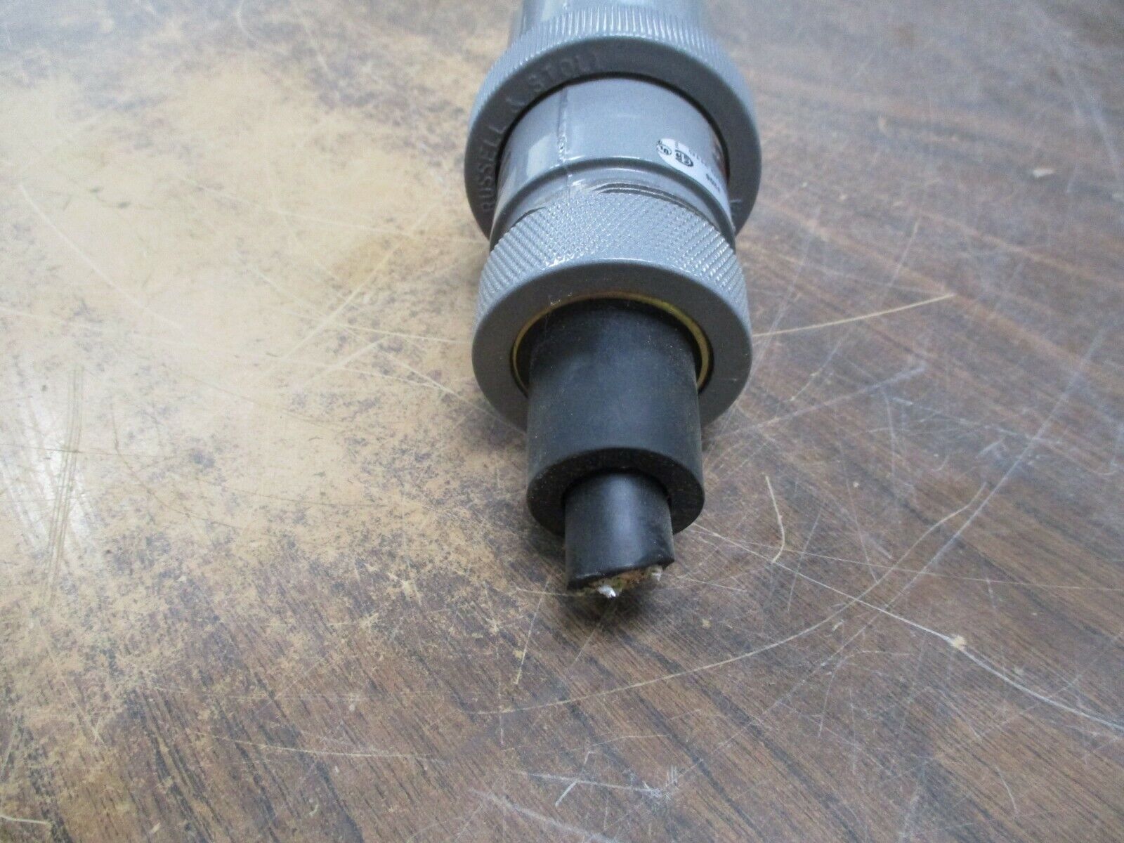 Russellstoll Plug 3750 30A@250V 20A@600V *Wire End* Used