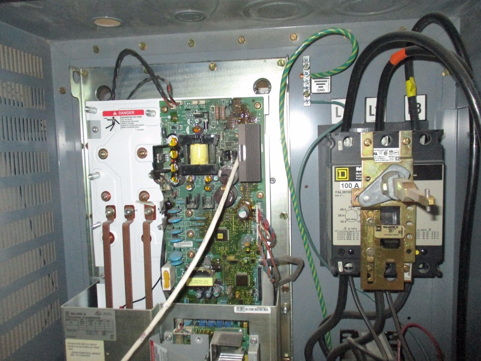 Square D Econoflex Altivar AC Drive 8839 58ENG4VY 40Hp 3Ph Used