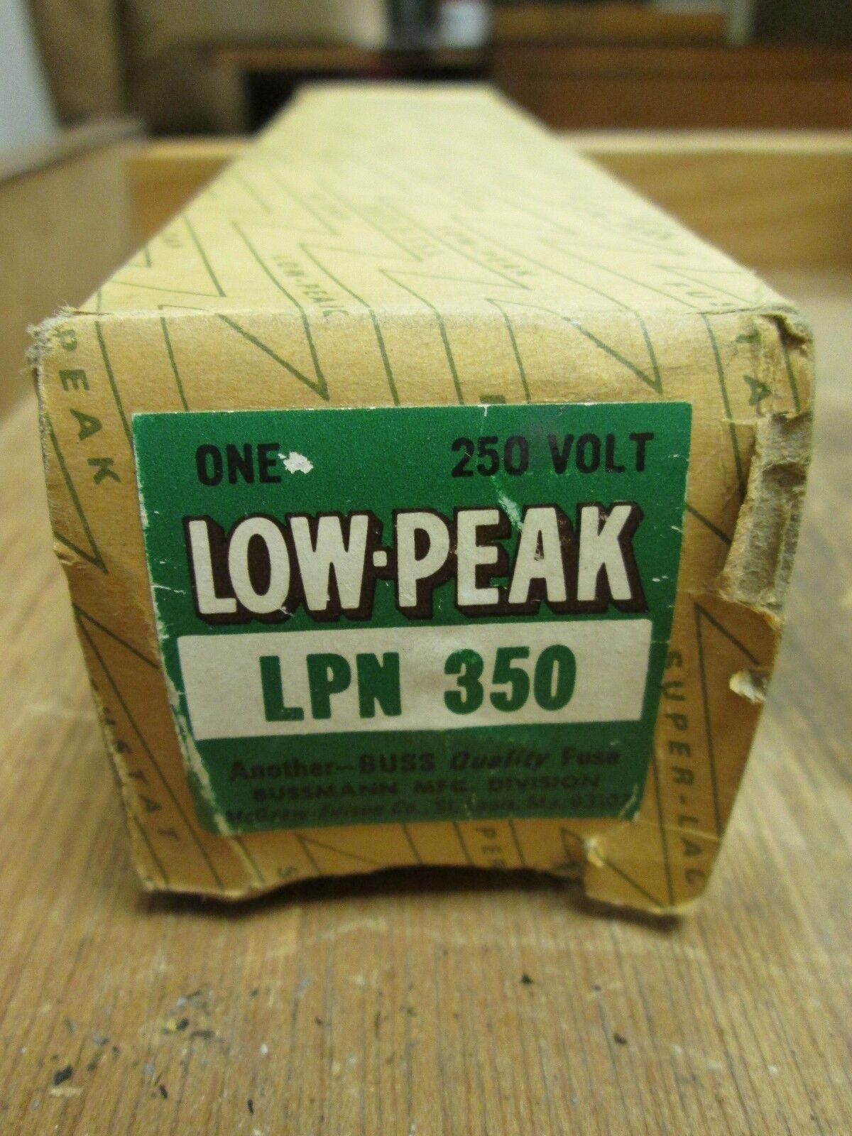 Bussmann  Low-Peak  LPN 350  250V 350A  New Surplus