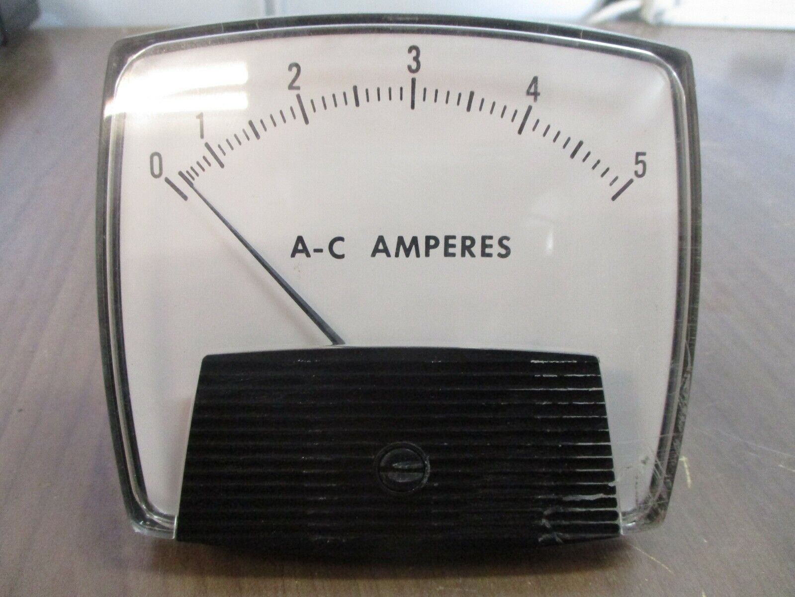EIL AC Ammeter YE/50-171141LSLS Range: 0-5A Used