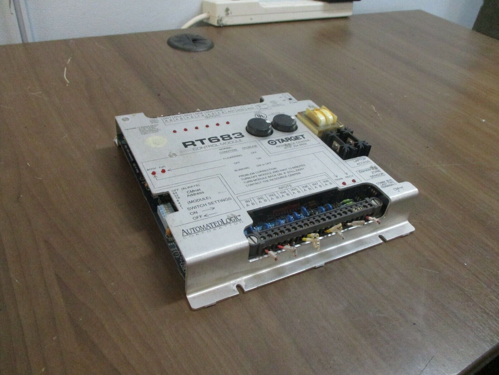Automated Logic Control Module RT683 24VAC 50-60Hz Used