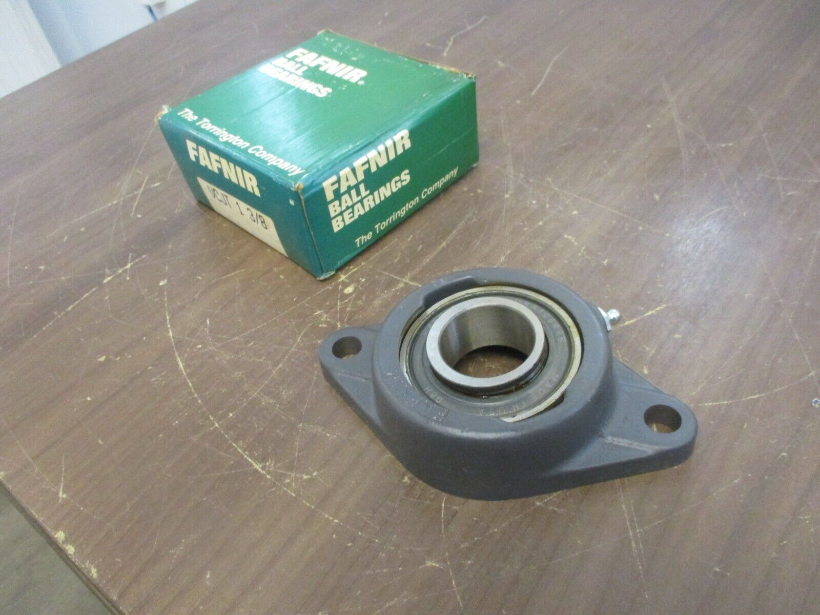 FAFNIR Flange Bearing VCJT 1 3/8 New Surplus