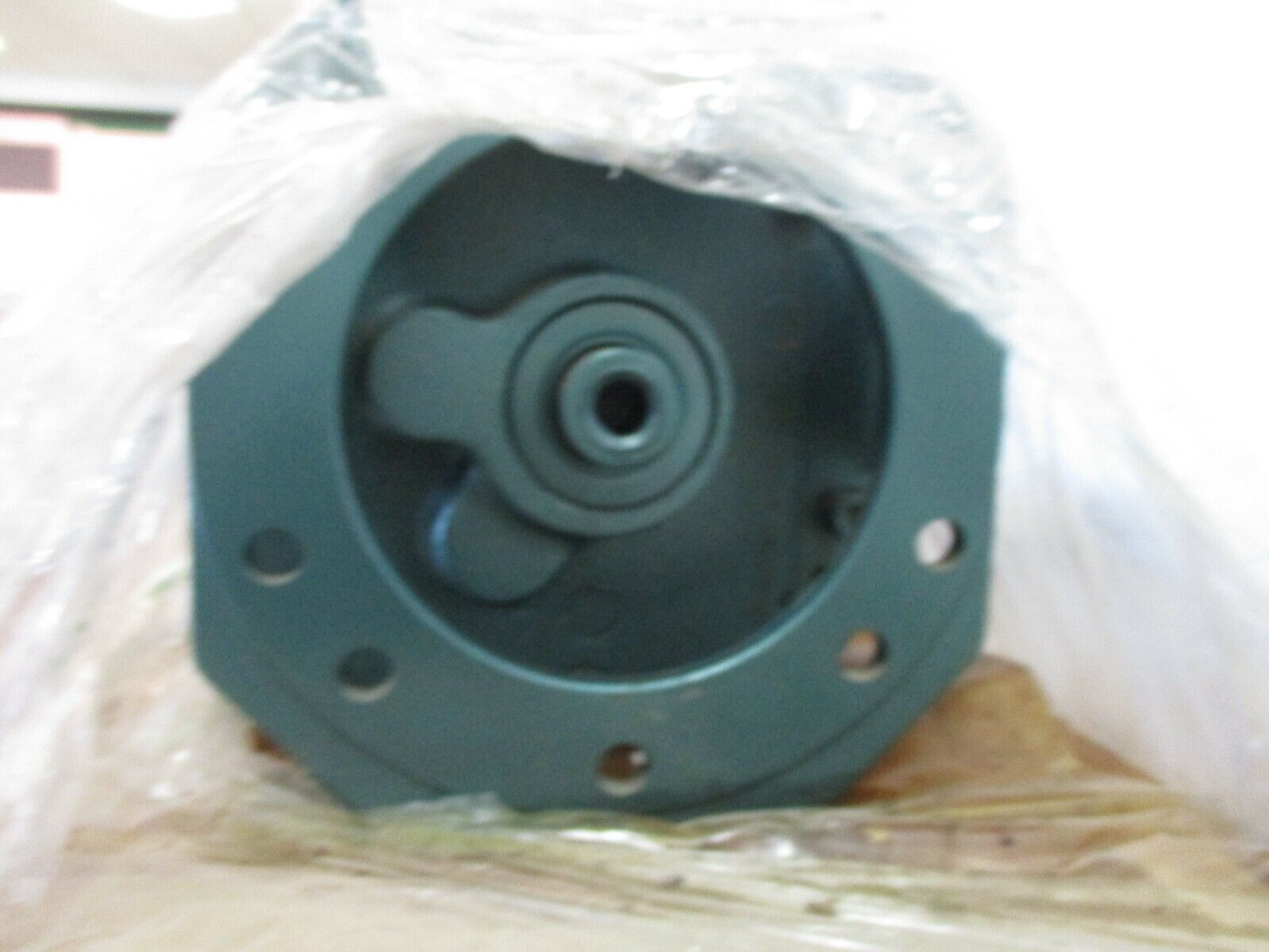 Speedtronics Gear Reducer SPLMQ-58-LBXMPP Ratio 58:1 New Surplus