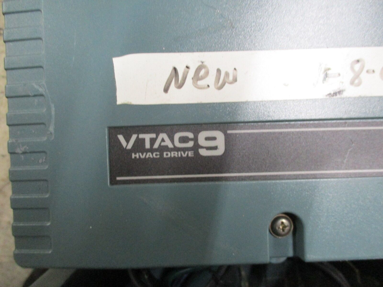 Rockwell Automation VTAC 9 AC Drive w/ Bypass 9VT-2541H0N-D00 25HP 3Ph Used