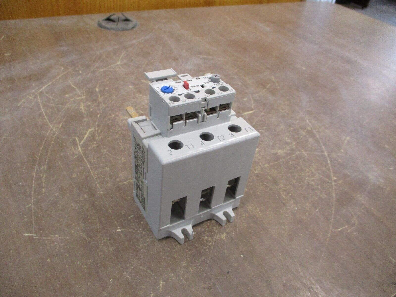 Allen-Bradley Solid State Overload 193-EA2KE Ser. A Trip: 26-85A Used