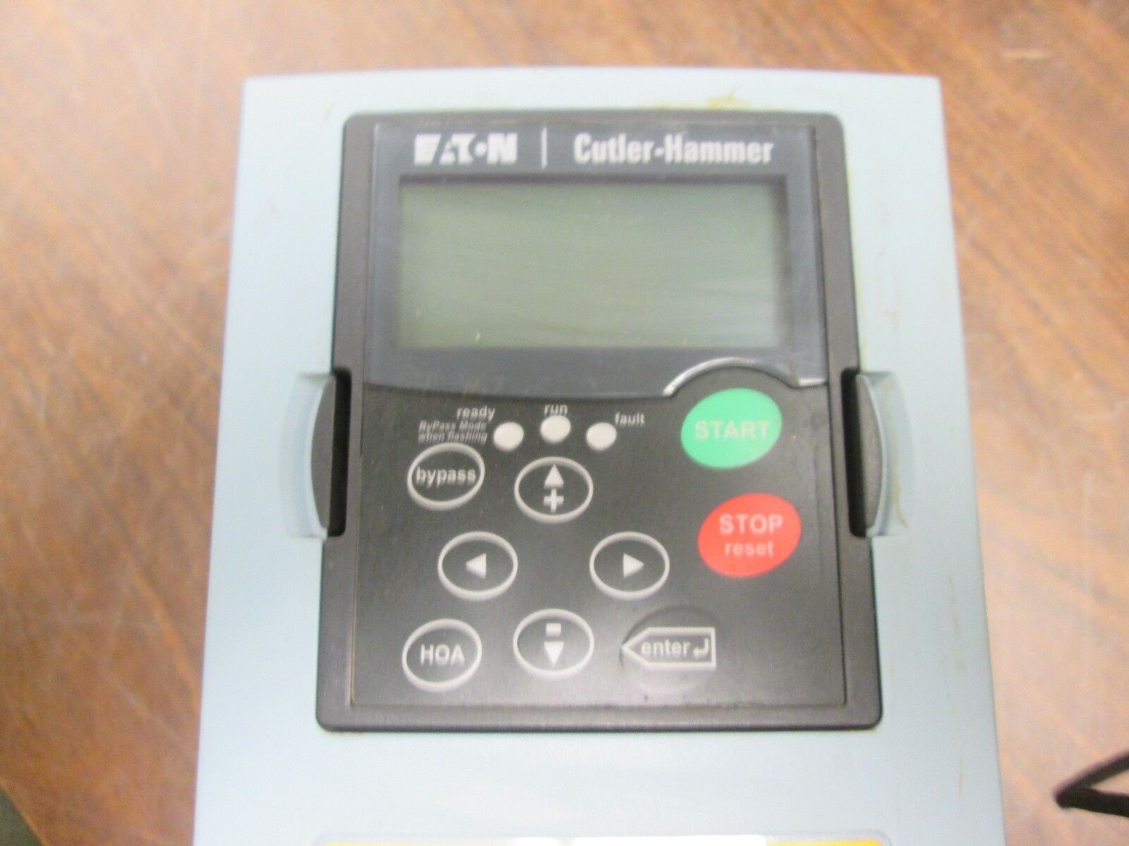 Cutler-Hammer HVX9000 AC Drive HVX003A1-4A1B1C4 3HP 3Ph Used